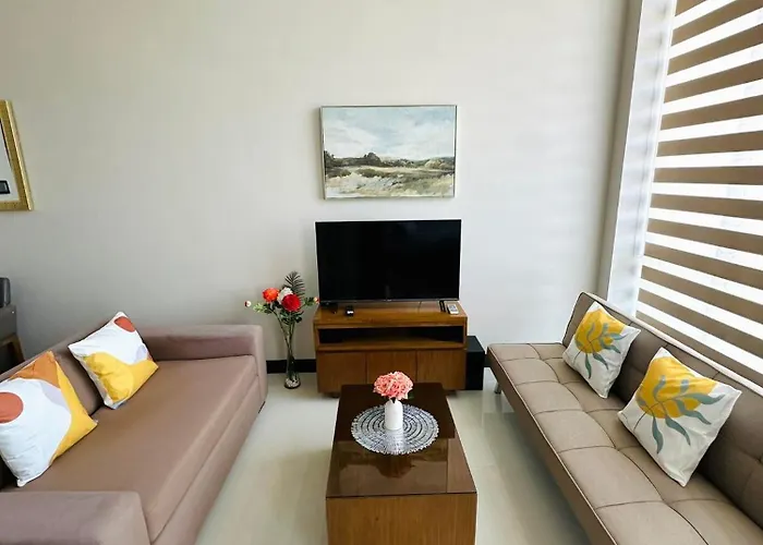 Soothing Seaview Units In Mactan Newtown