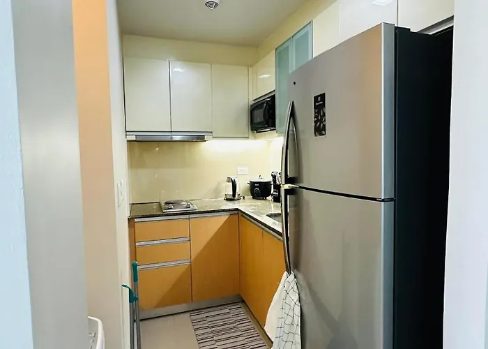 Soothing Seaview Units In Mactan Newtown